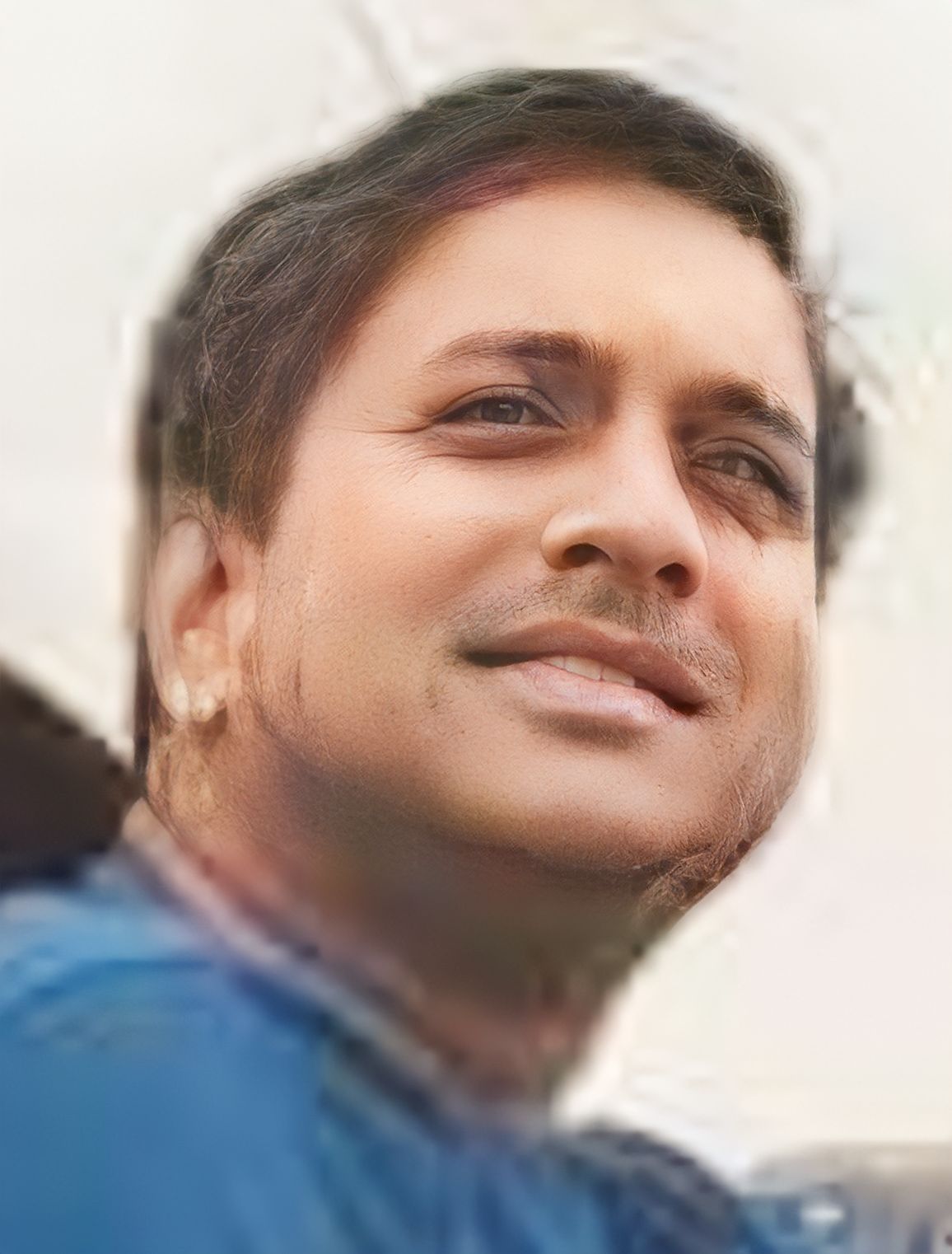 प्रबंधक सौरभ वर्मा