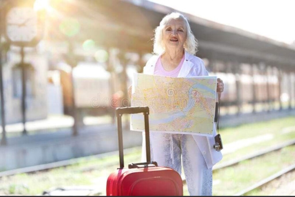 झुकी हुई कमर लेकर वह तने हुए आत्मविश्वास   से आगे बढ़ रही थी