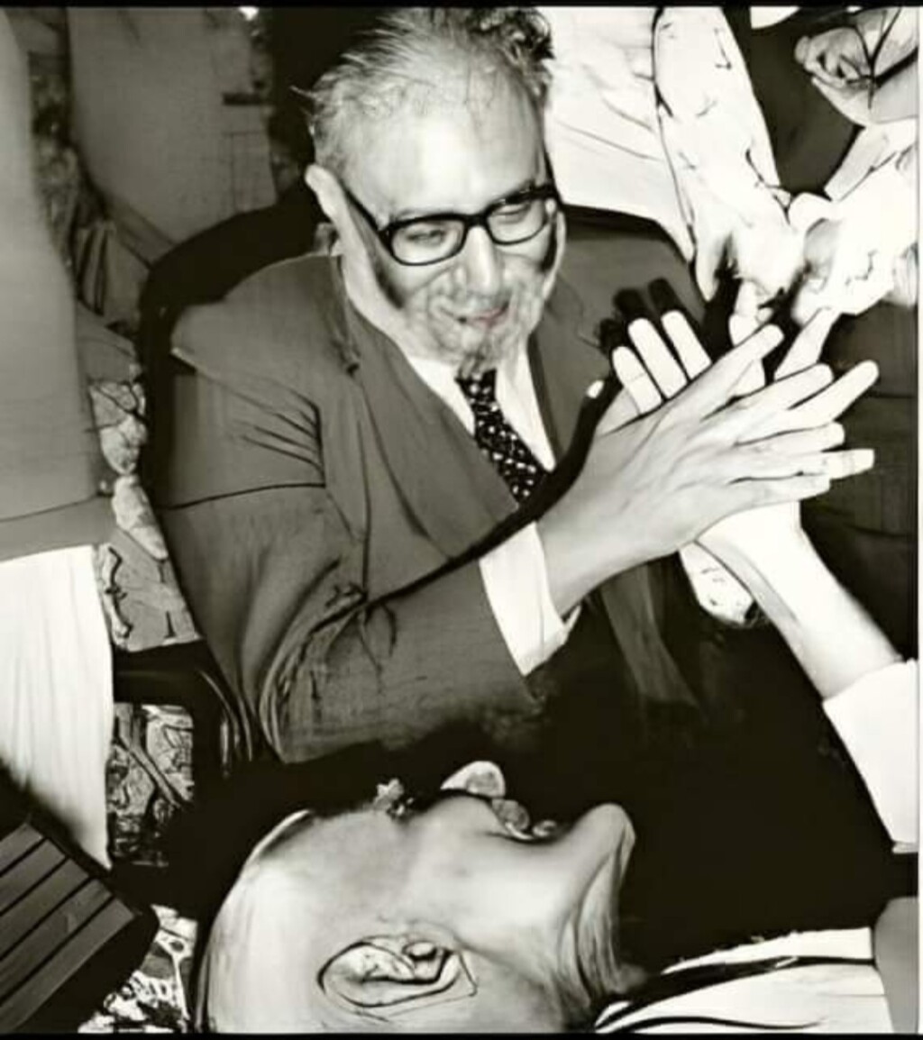 पाकिस्तान के अली चिश्ती से हैदराबाद से पत्रकार  दिनेश आकुला से महत्वपूर्ण बातचीत